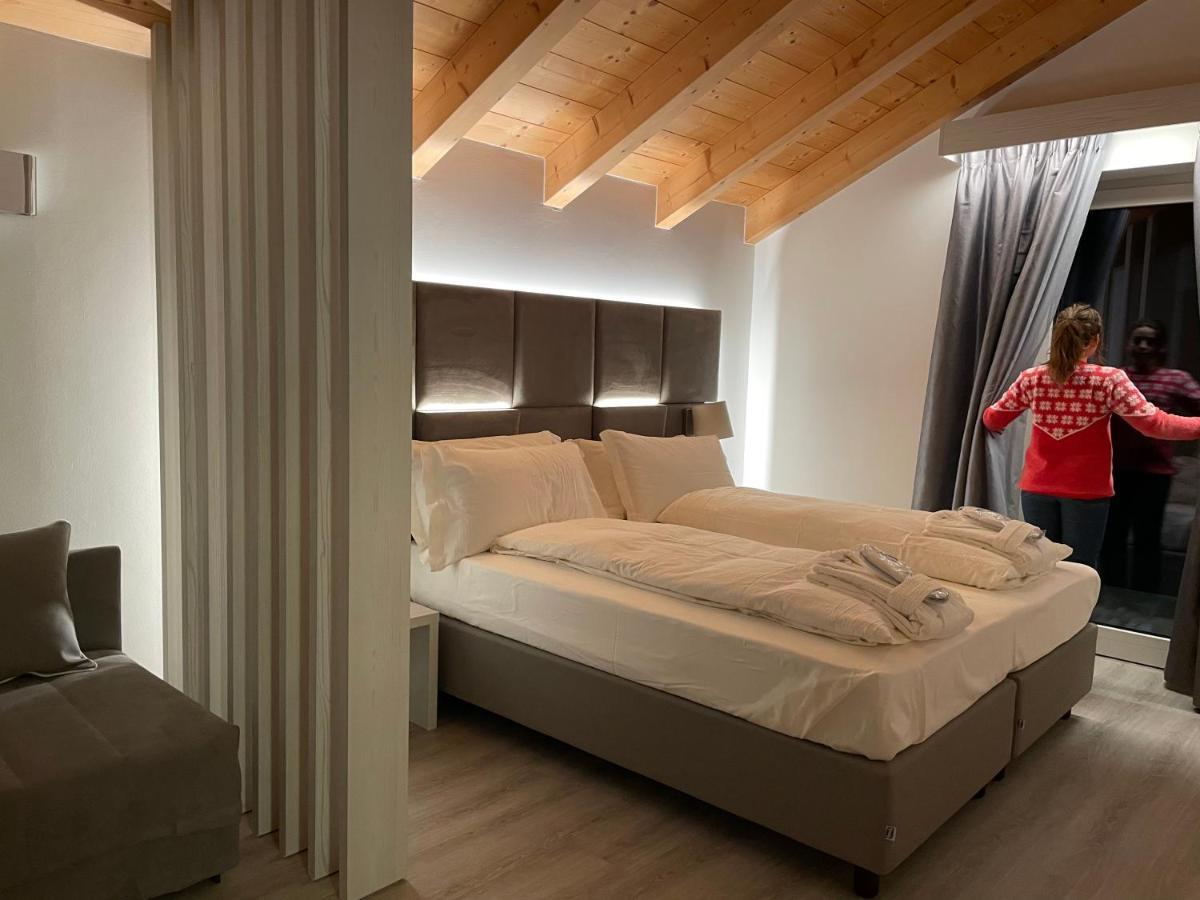 Rosensuite La Residenza Del Rosengarten Pinzolo Buitenkant foto