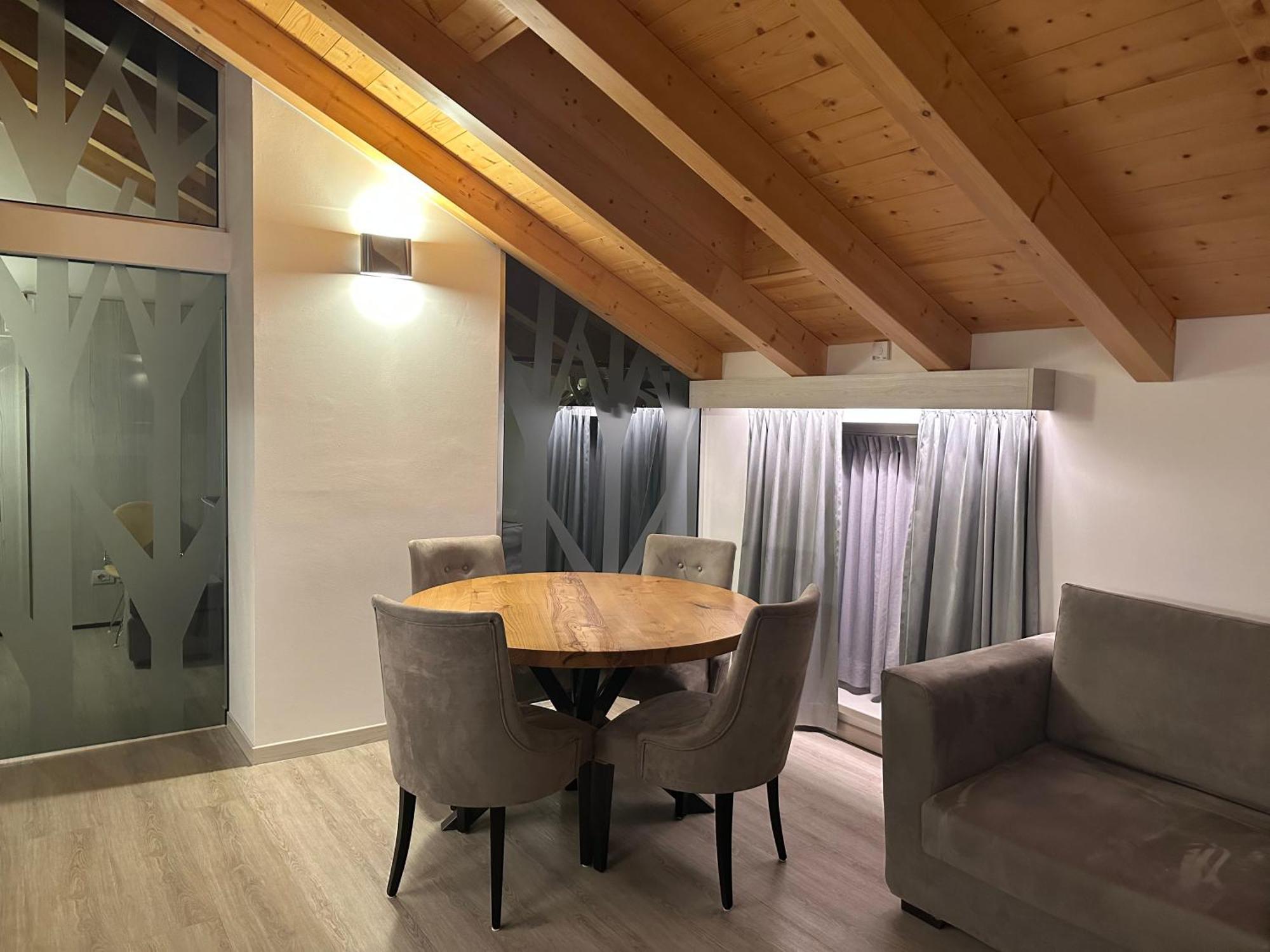 Rosensuite La Residenza Del Rosengarten Pinzolo Buitenkant foto